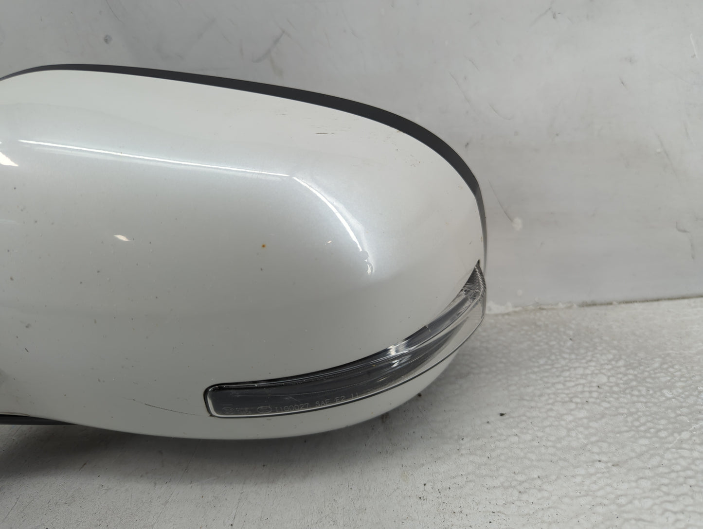 2015-2017 Mitsubishi Outlander Sport Driver Side View Mirror - Left Door Mirror OEM Used - Oemusedautoparts1.com