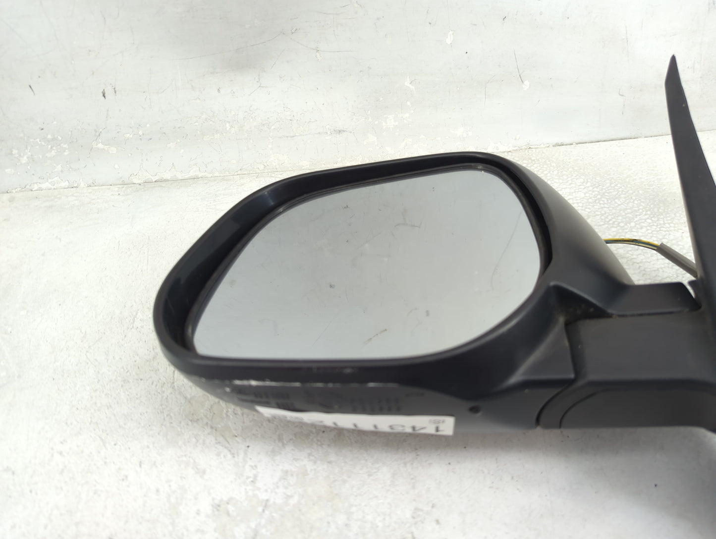 2014-2015 Mitsubishi Outlander Sport Driver Side View Mirror - Left Door Mirror OEM Used - Oemusedautoparts1.com