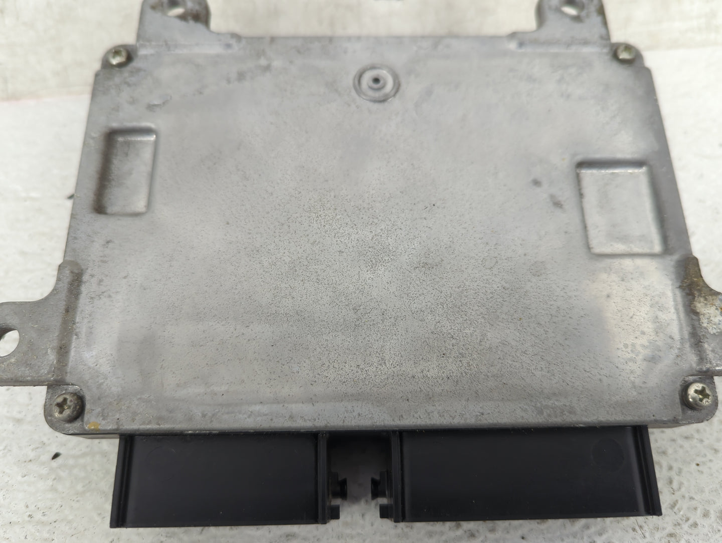 2015 Mitsubishi Outlander Sport PCM Engine Control Computer ECU ECM PCU OEM P/N:1860C593 E6T80497 Fits OEM Used Auto Parts -