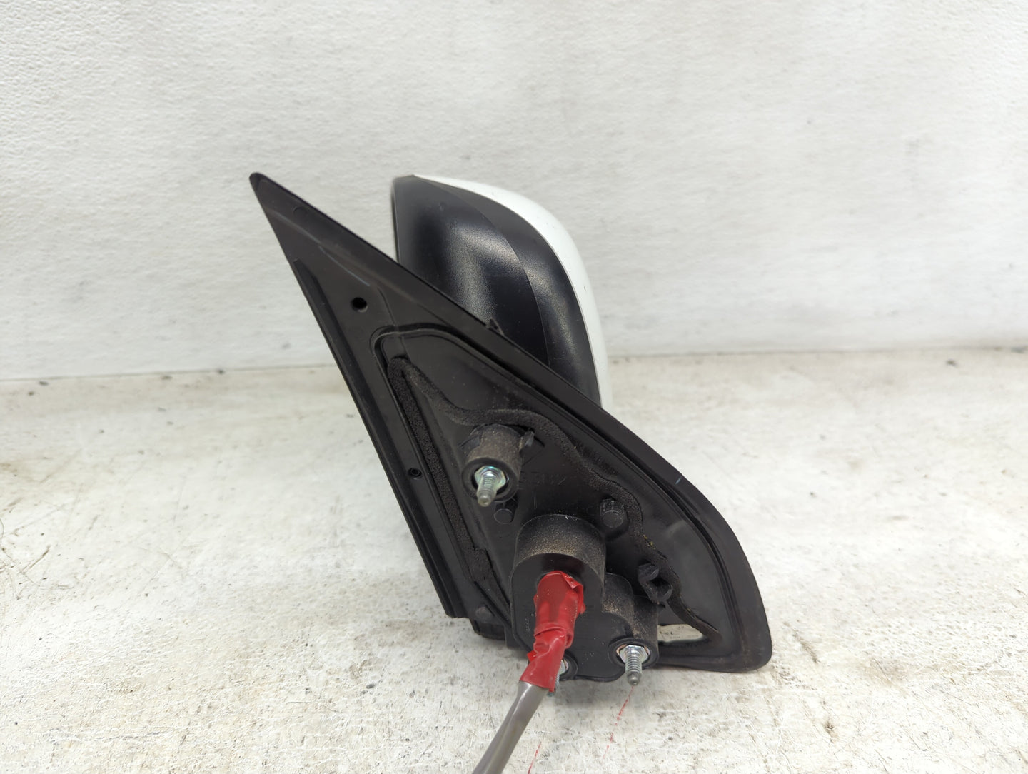 2014-2015 Mitsubishi Outlander Sport Driver Side View Mirror - Left Door Mirror OEM Used - Oemusedautoparts1.com