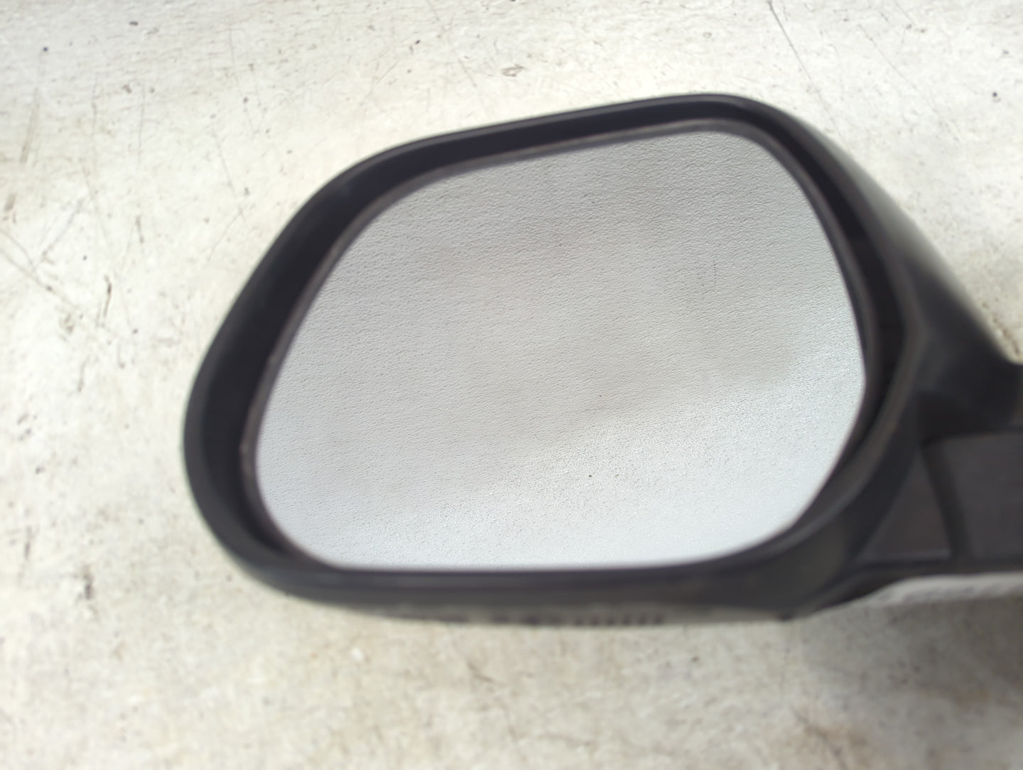 2014-2015 Mitsubishi Outlander Sport Driver Side View Mirror - Left Door Mirror OEM Used - Oemusedautoparts1.com