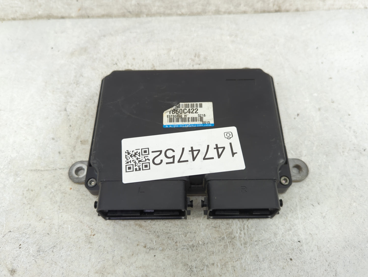 2015 Mitsubishi Outlander Sport PCM Engine Control Computer ECU ECM PCU OEM P/N:1860C422 E6T80493 Fits OEM Used Auto Parts -