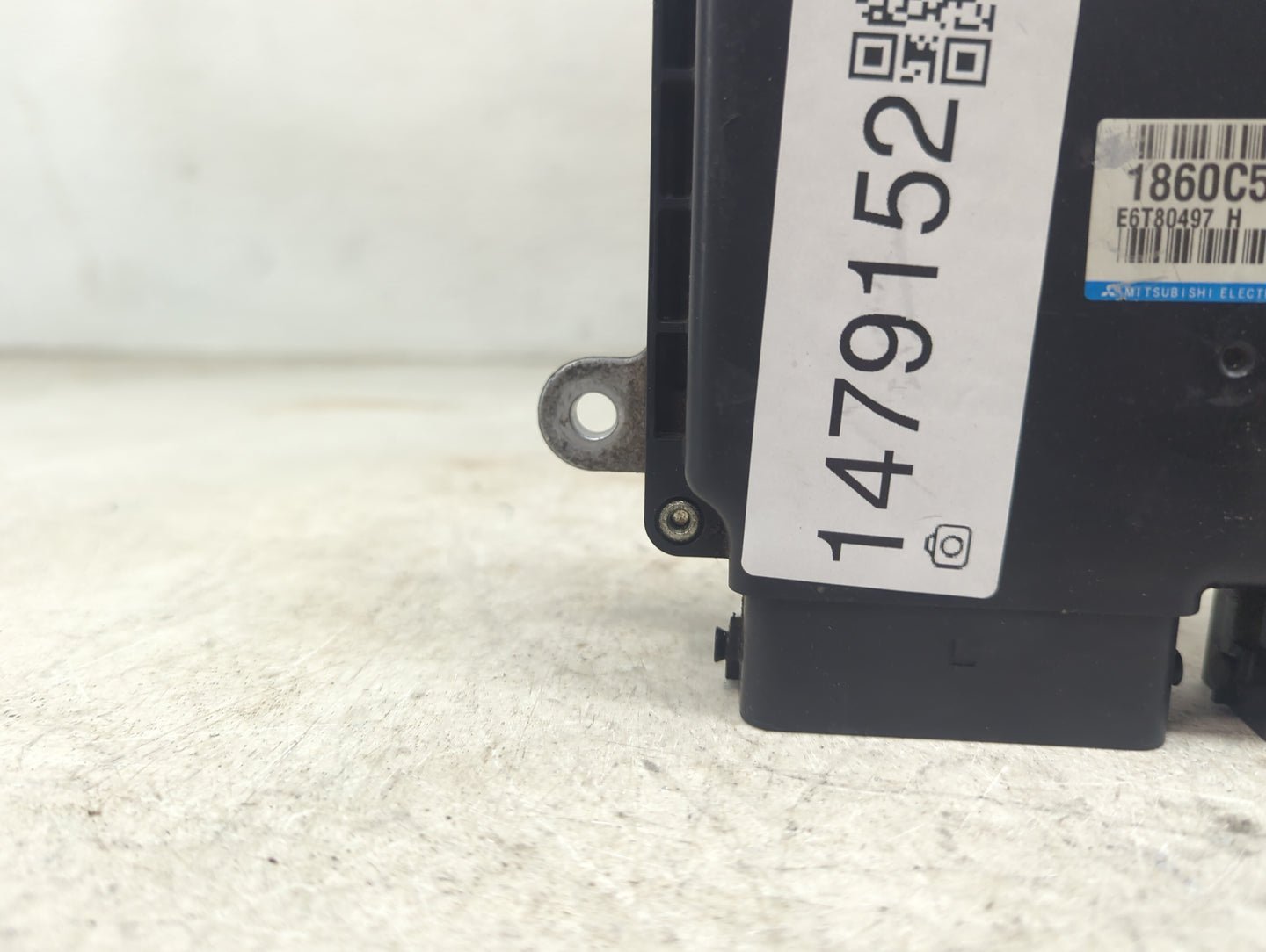 2015 Mitsubishi Outlander Sport PCM Engine Control Computer ECU ECM PCU OEM P/N:1860C593 E6T80497 Fits OEM Used Auto Parts -