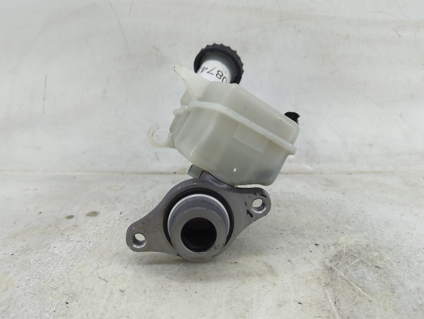 2011-2017 Mitsubishi Outlander Sport Brake Master Cylinder - Oemusedautoparts1.com