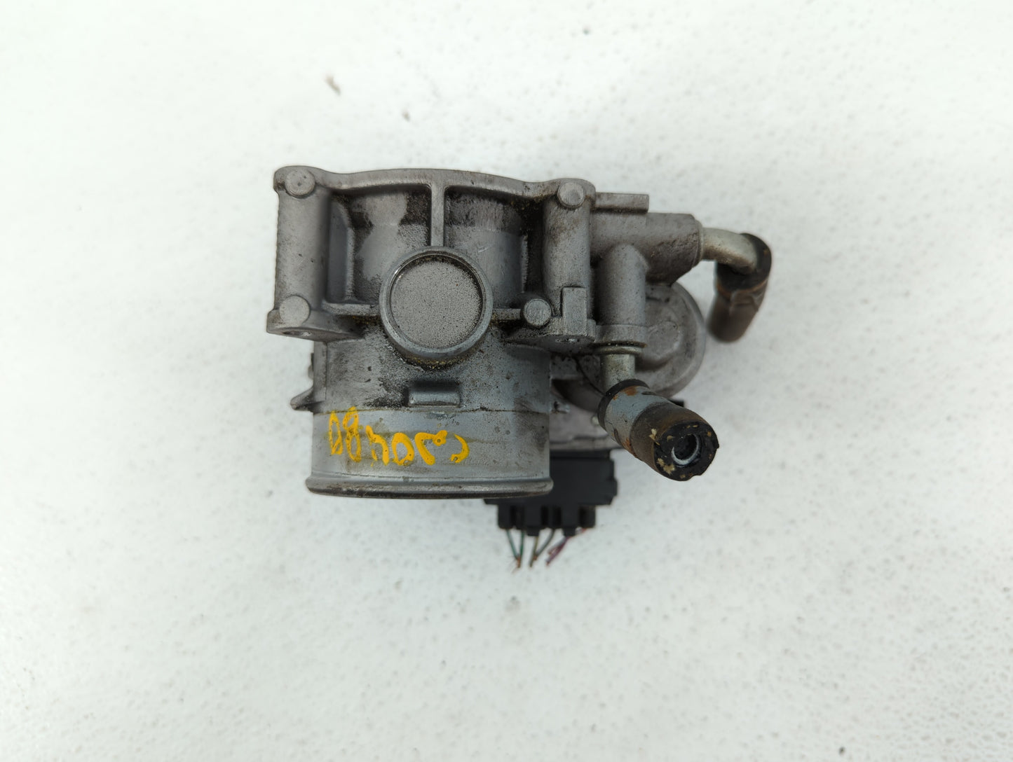 2015 Mitsubishi Outlander Sport Throttle Body P/N:57021 57021-B Fits OEM Used Auto Parts - Oemusedautoparts1.com