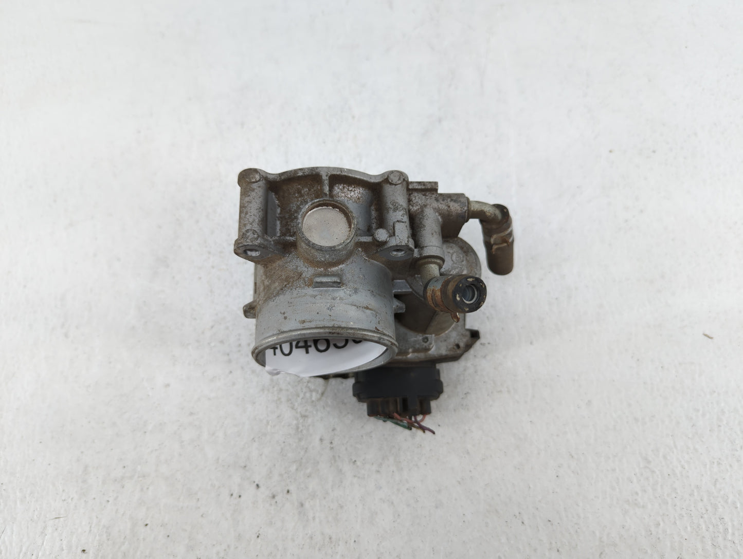 2015 Mitsubishi Outlander Sport Throttle Body P/N:57021 B Fits OEM Used Auto Parts - Oemusedautoparts1.com