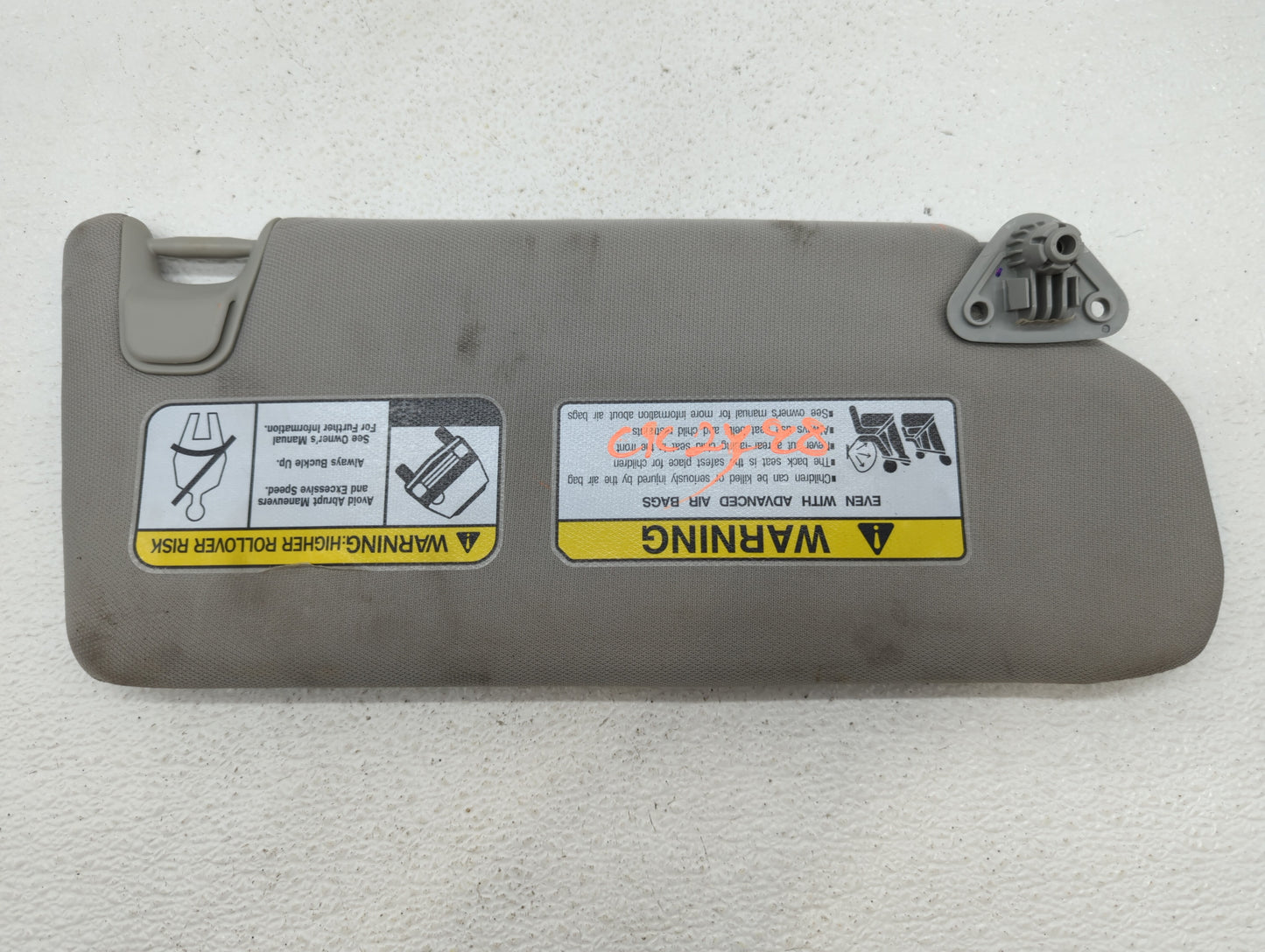 2013-2015 Mitsubishi Outlander Sport Sun Visor Shade Replacement Driver Left Mirror Fits Fits 2013 2014 2015 OEM Used Auto P