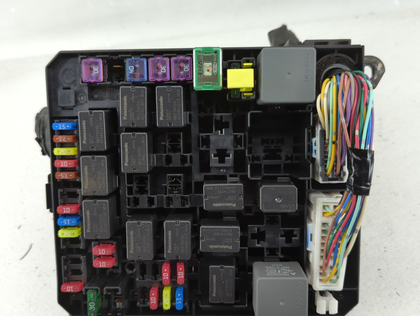 2012-2017 Mitsubishi Outlander Sport Fusebox Fuse Box Panel Relay Module P/N:8565A268 Fits Fits 2012 2013 2014 2015 2016 201