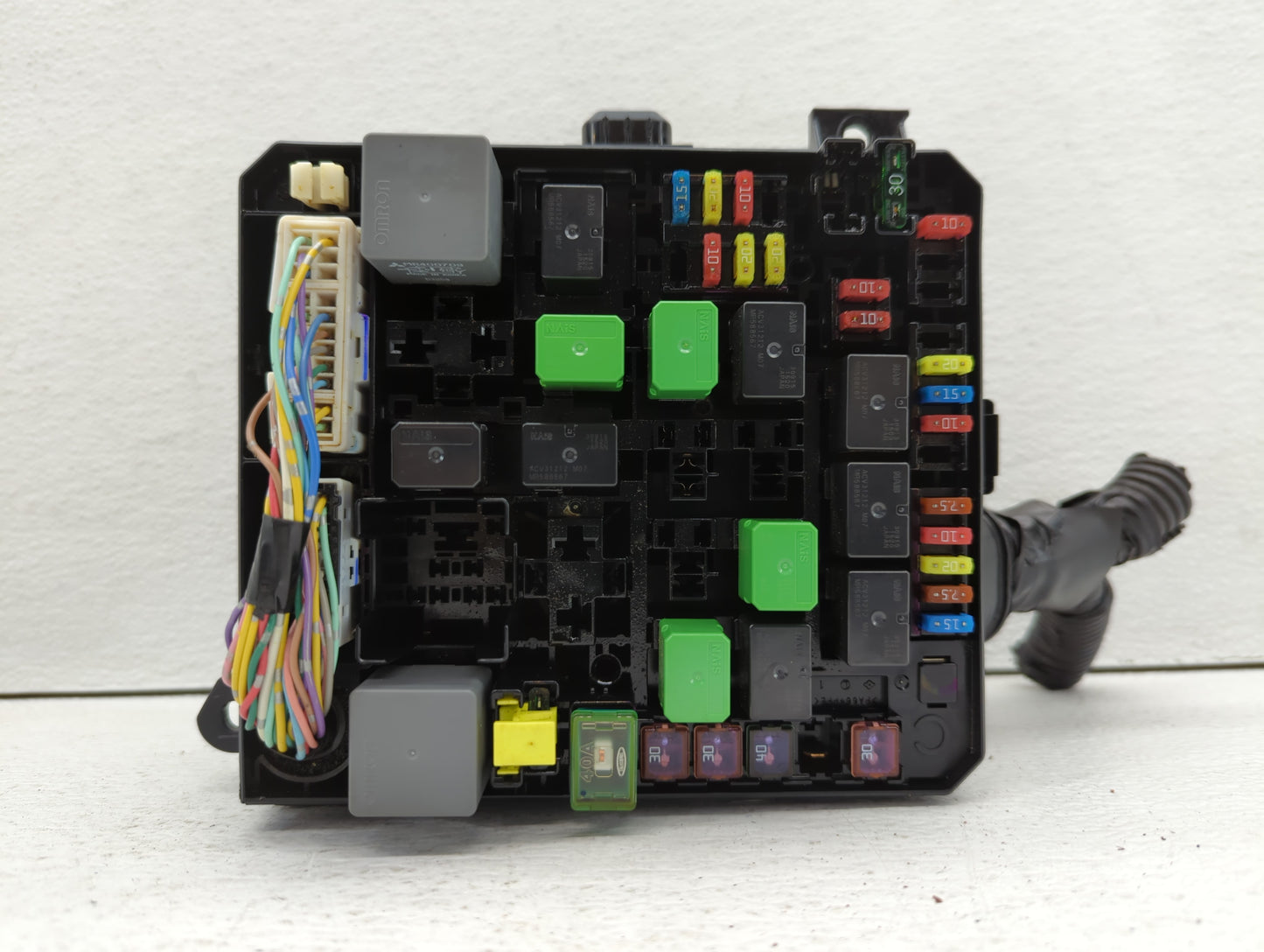 2012-2017 Mitsubishi Outlander Sport Fusebox Fuse Box Panel Relay Module P/N:8565A268 Fits Fits 2012 2013 2014 2015 2016 201