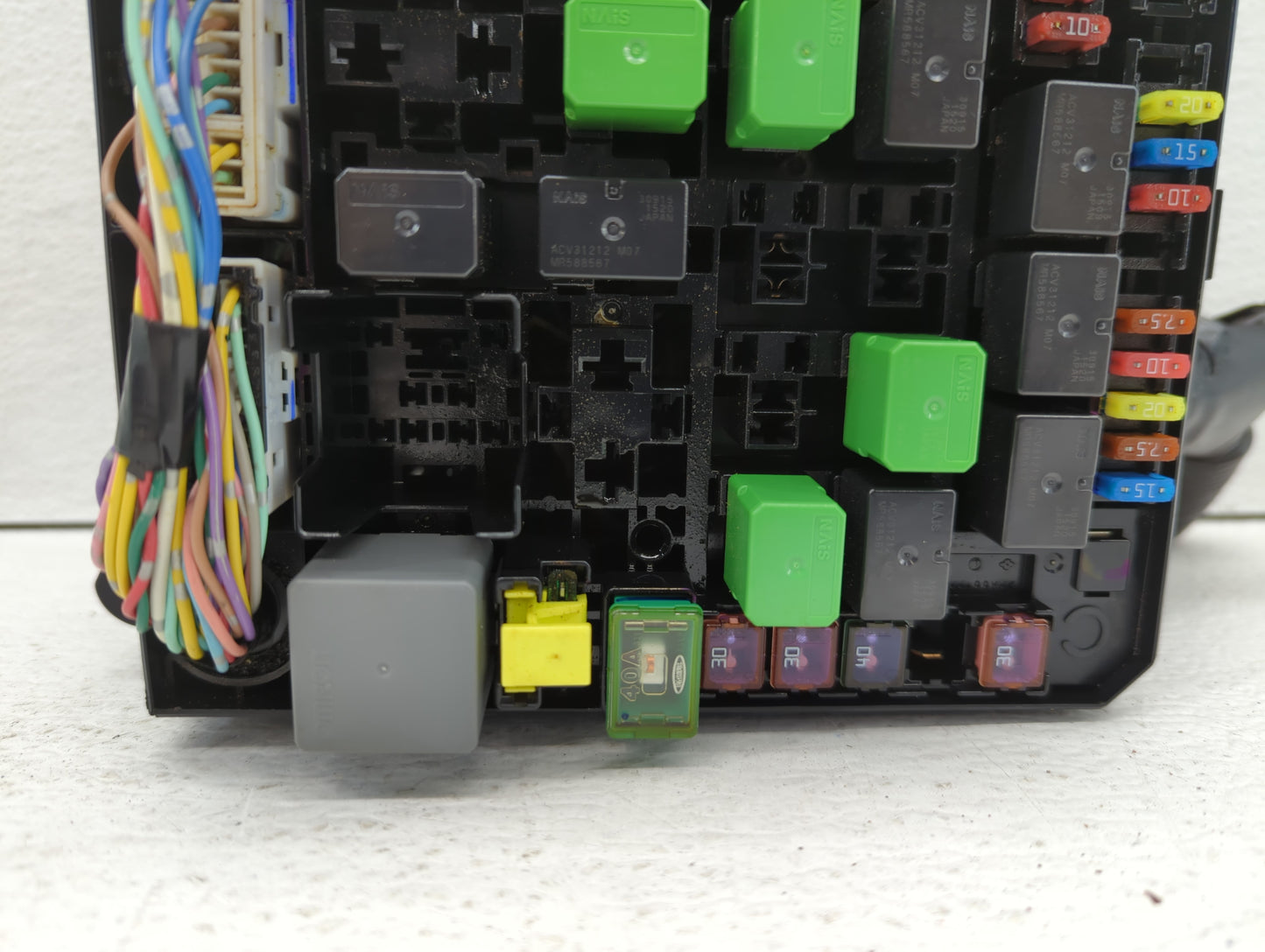 2012-2017 Mitsubishi Outlander Sport Fusebox Fuse Box Panel Relay Module P/N:8565A268 Fits Fits 2012 2013 2014 2015 2016 201
