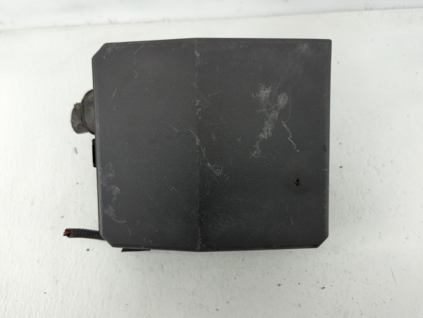 2012-2017 Mitsubishi Outlander Sport Fusebox Fuse Box Panel Relay Module P/N:8565A268 Fits Fits 2012 2013 2014 2015 2016 201