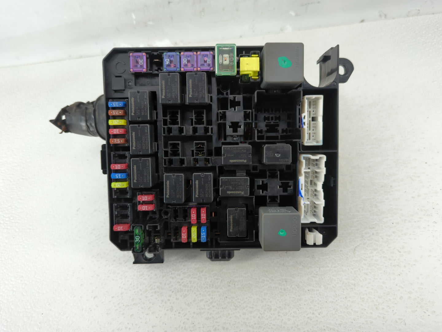 2015 Mitsubishi Outlander Sport Fusebox Fuse Box Panel Relay Module P/N:8565A268 Fits OEM Used Auto Parts - Oemusedautoparts