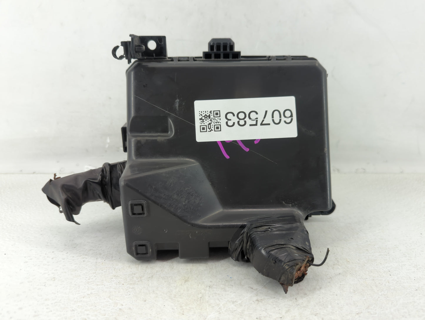 2015 Mitsubishi Outlander Sport Fusebox Fuse Box Panel Relay Module P/N:8565A268 Fits OEM Used Auto Parts - Oemusedautoparts