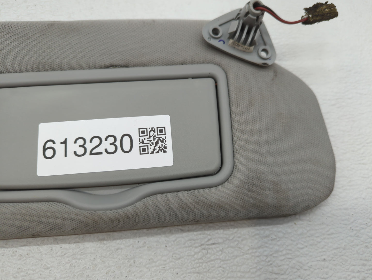 2013-2015 Mitsubishi Outlander Sport Sun Visor Shade Replacement Passenger Right Mirror Fits Fits 2013 2014 2015 OEM Used Au