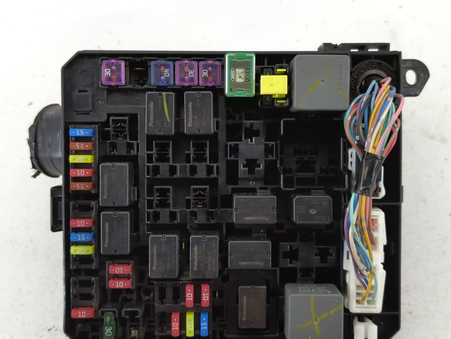 2012-2017 Mitsubishi Outlander Sport Fusebox Fuse Box Panel Relay Module P/N:8565A268 Fits Fits 2012 2013 2014 2015 2016 201