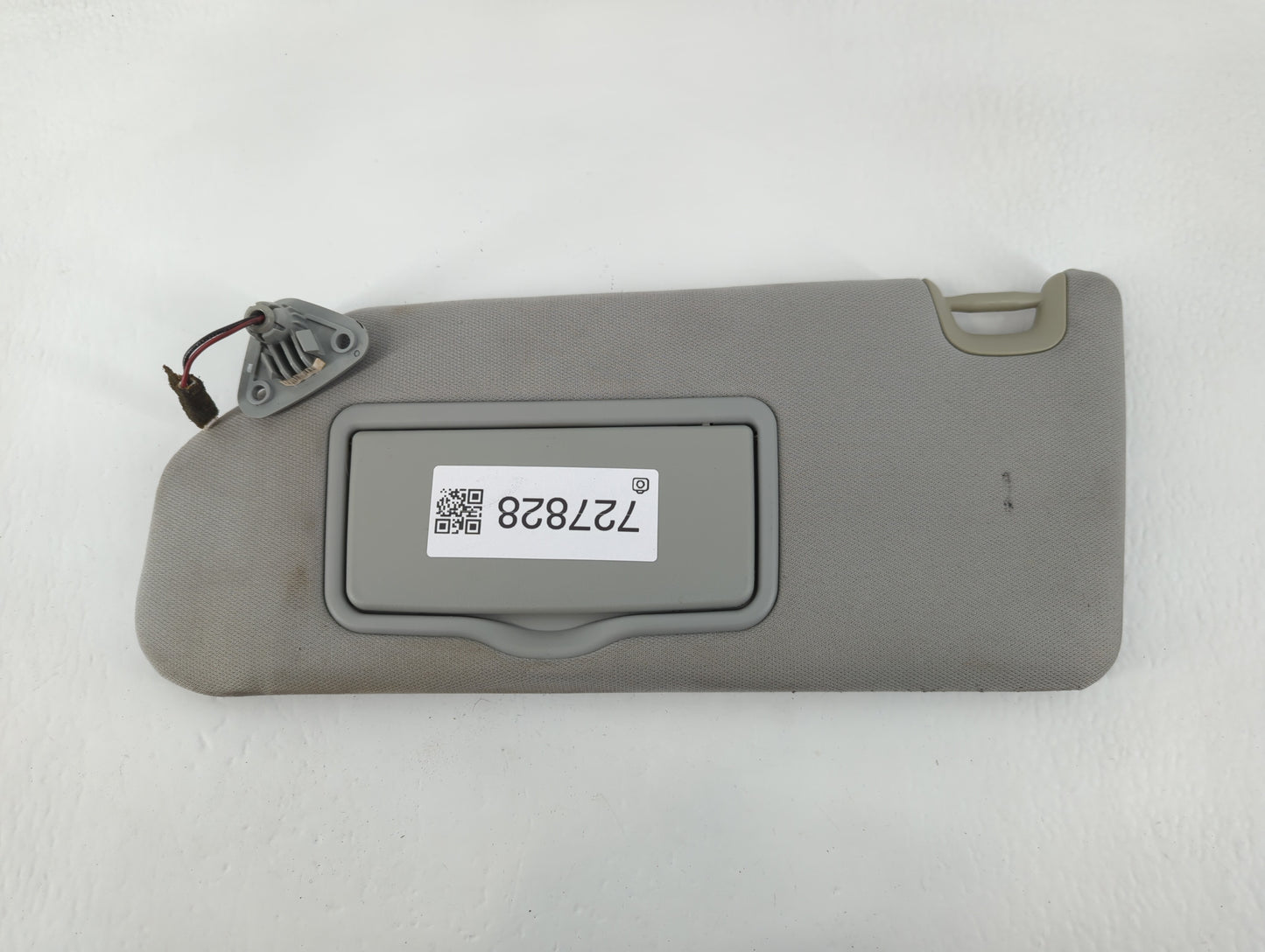 2013-2015 Mitsubishi Outlander Sport Sun Visor Shade Replacement Driver Left Mirror Fits Fits 2013 2014 2015 OEM Used Auto P