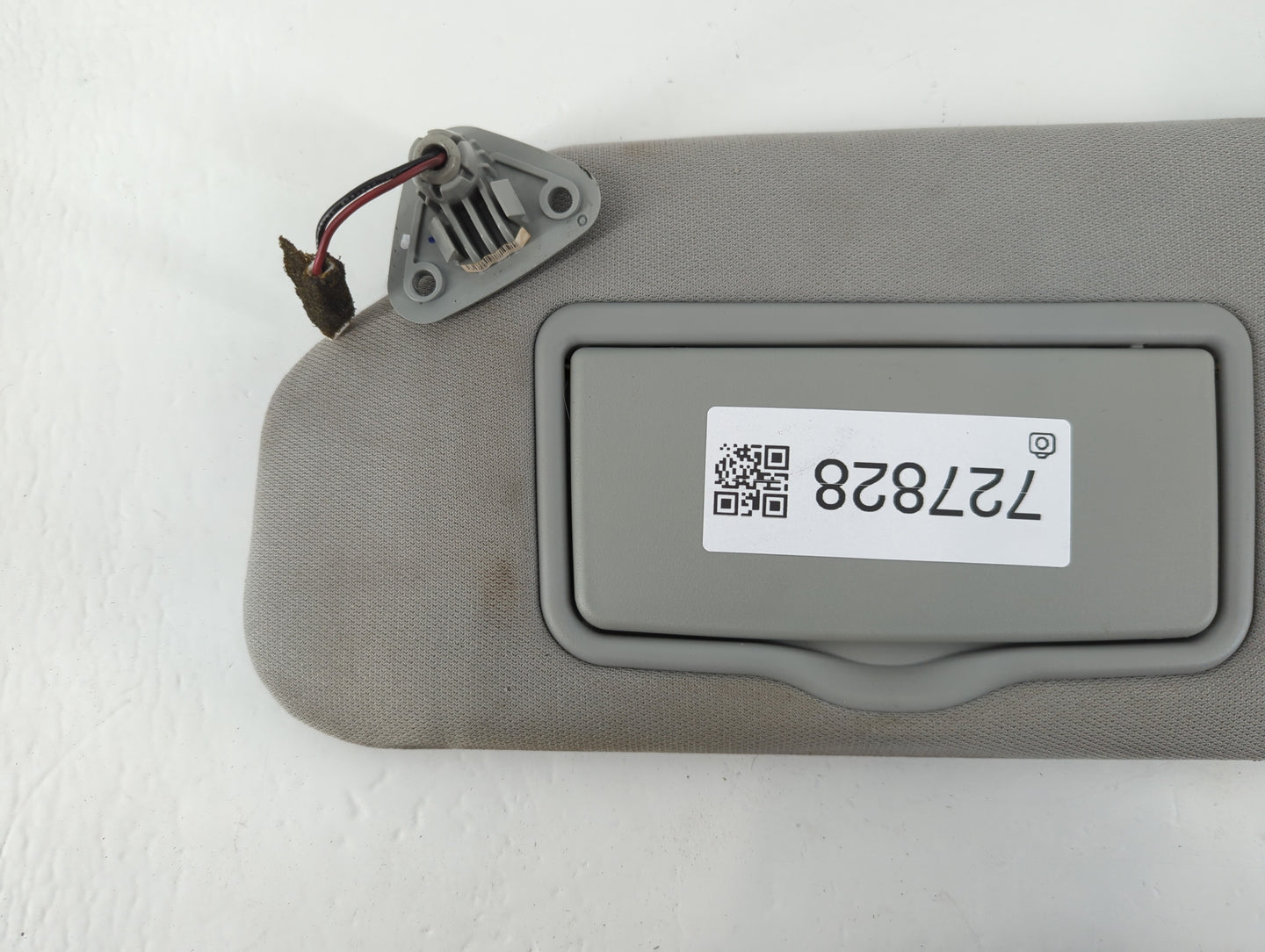 2013-2015 Mitsubishi Outlander Sport Sun Visor Shade Replacement Driver Left Mirror Fits Fits 2013 2014 2015 OEM Used Auto P
