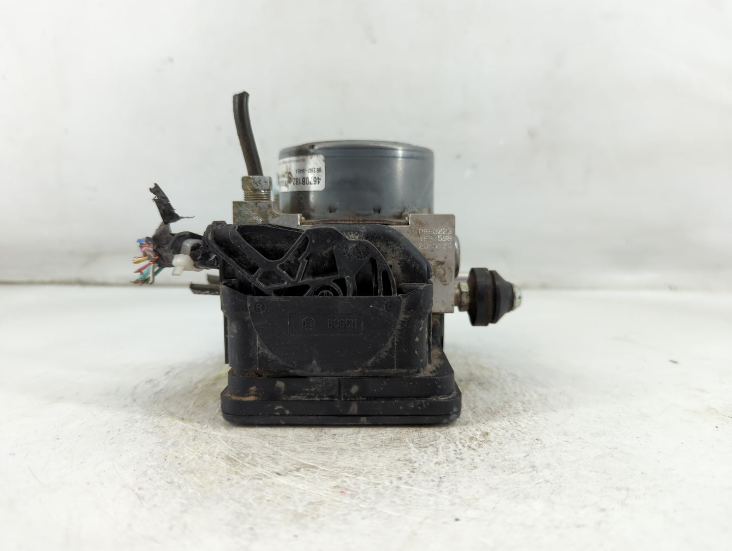 2014-2017 Mitsubishi Outlander Sport ABS Pump Control Module Replacement P/N:4670B182 Fits Fits 2014 2015 2016 2017 OEM Used