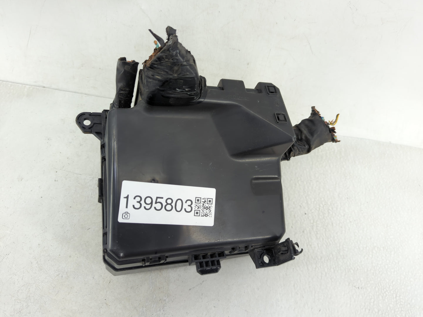 2012-2017 Mitsubishi Rvr Fusebox Fuse Box Panel Relay Module Fits Fits 2012 2013 2014 2015 2016 2017 OEM Used Auto Parts - O