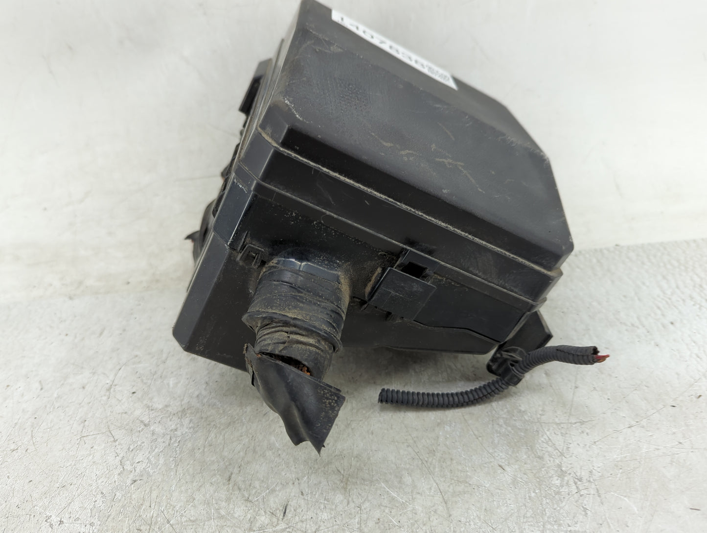 2012-2017 Mitsubishi Rvr Fusebox Fuse Box Panel Relay Module Fits Fits 2012 2013 2014 2015 2016 2017 OEM Used Auto Parts - O