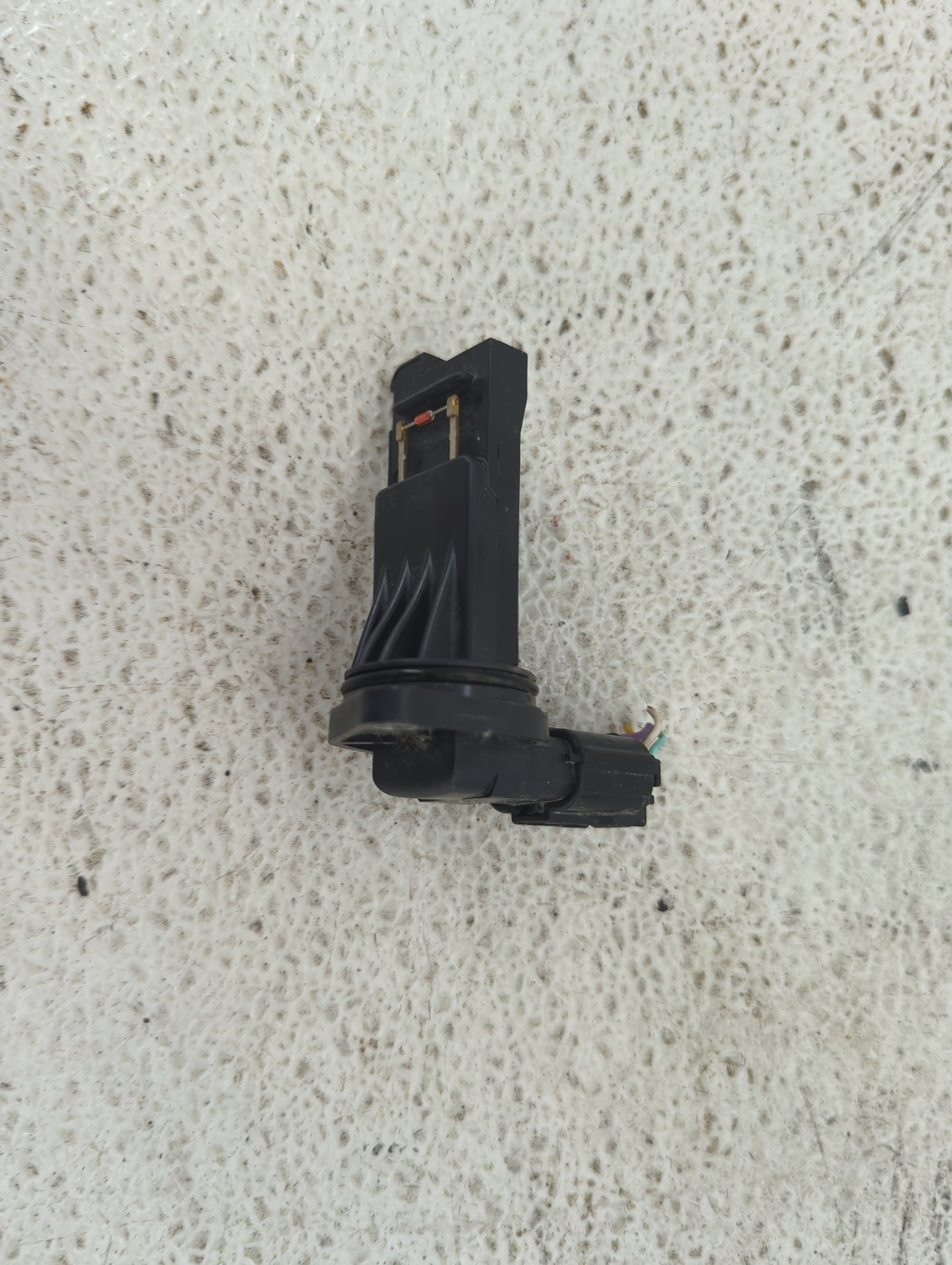 2014-2017 Mitsubishi Rvr Mass Air Flow Meter Maf 1487776 - Oemusedautoparts1.com