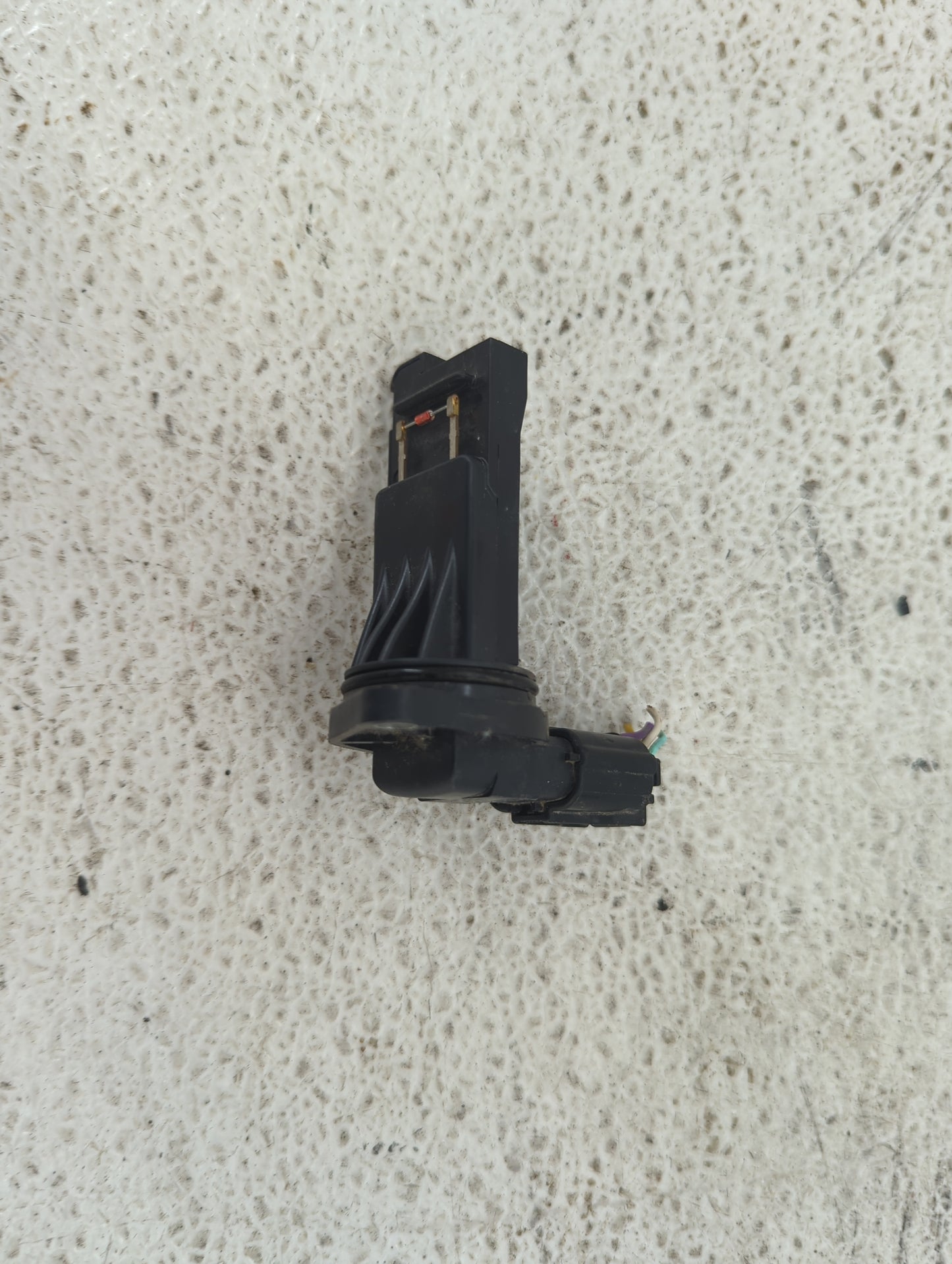 2014-2017 Mitsubishi Rvr Mass Air Flow Meter Maf 1487776 - Oemusedautoparts1.com