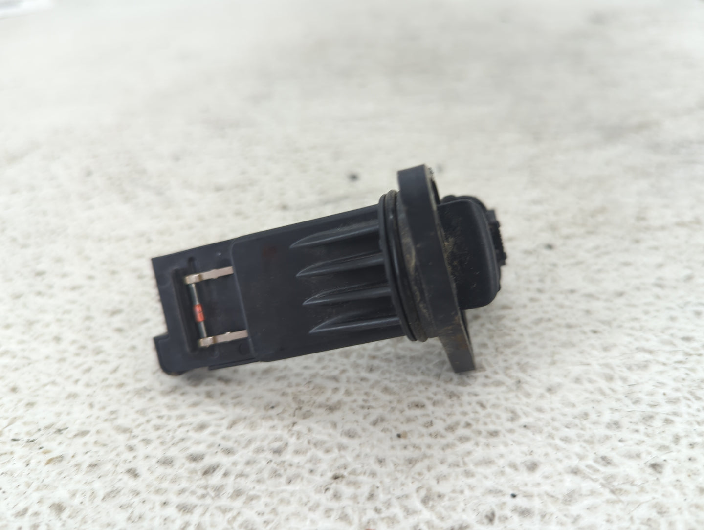 2014-2017 Mitsubishi Rvr Mass Air Flow Meter Maf 1487776 - Oemusedautoparts1.com