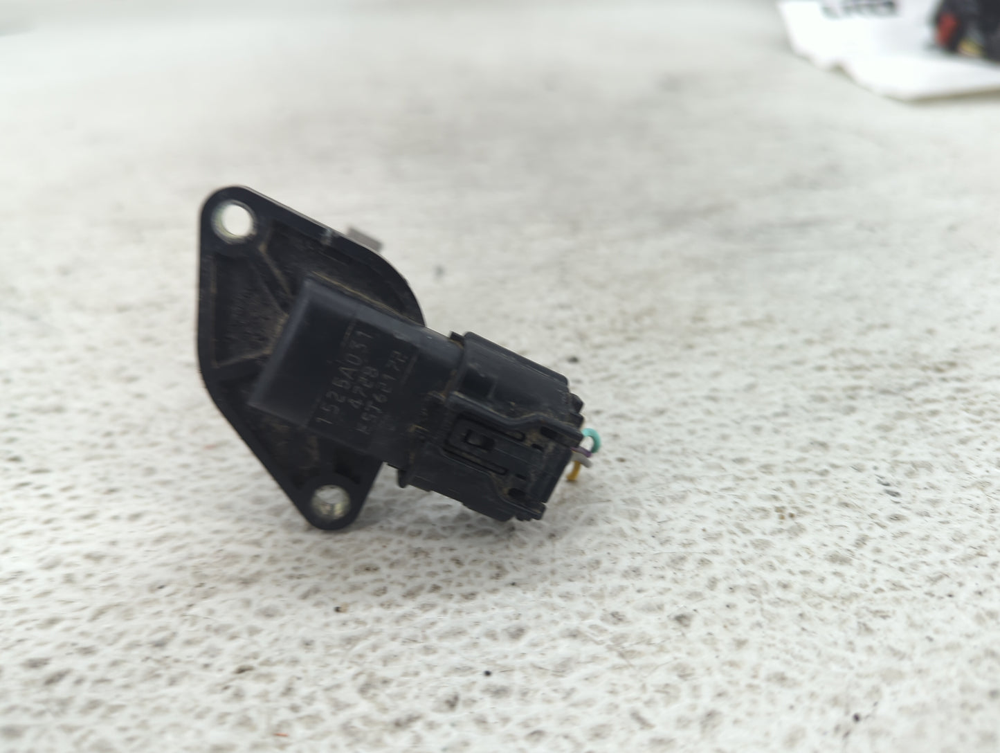 2014-2017 Mitsubishi Rvr Mass Air Flow Meter Maf 1487776 - Oemusedautoparts1.com