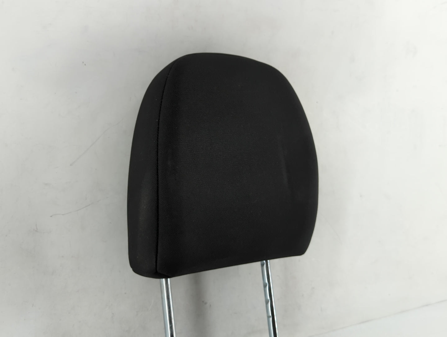 2015 Mitsubishi Rvr Headrest Head Rest Front Driver Passenger Seat Fits OEM Used Auto Parts - Oemusedautoparts1.com
