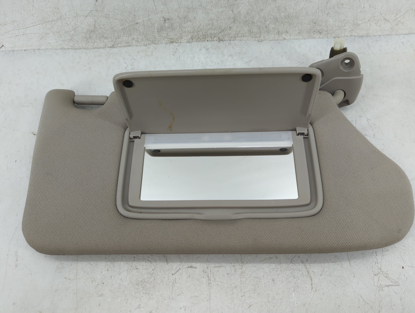 2013-2018 Nissan Altima Sun Visor Shade Replacement Passenger Right Mirror Fits Fits 2013 2014 2015 2016 2017 2018 OEM Used 
