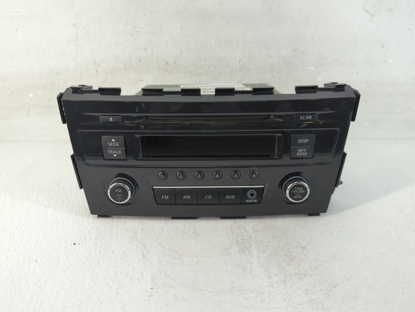 2013-2015 Nissan Altima Radio AM FM Cd Player Receiver Replacement P/N:28185 3TB0G Fits Fits 2013 2014 2015 OEM Used Auto Pa