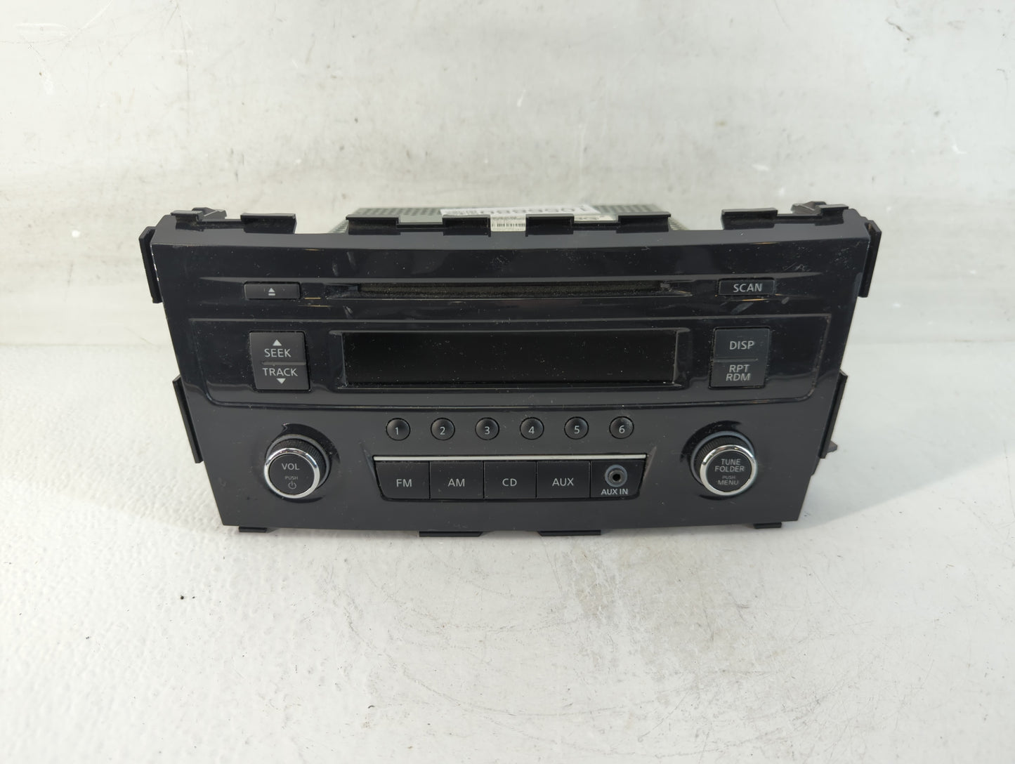 2013-2015 Nissan Altima Radio AM FM Cd Player Receiver Replacement P/N:28185 3TB0G Fits Fits 2013 2014 2015 OEM Used Auto Pa