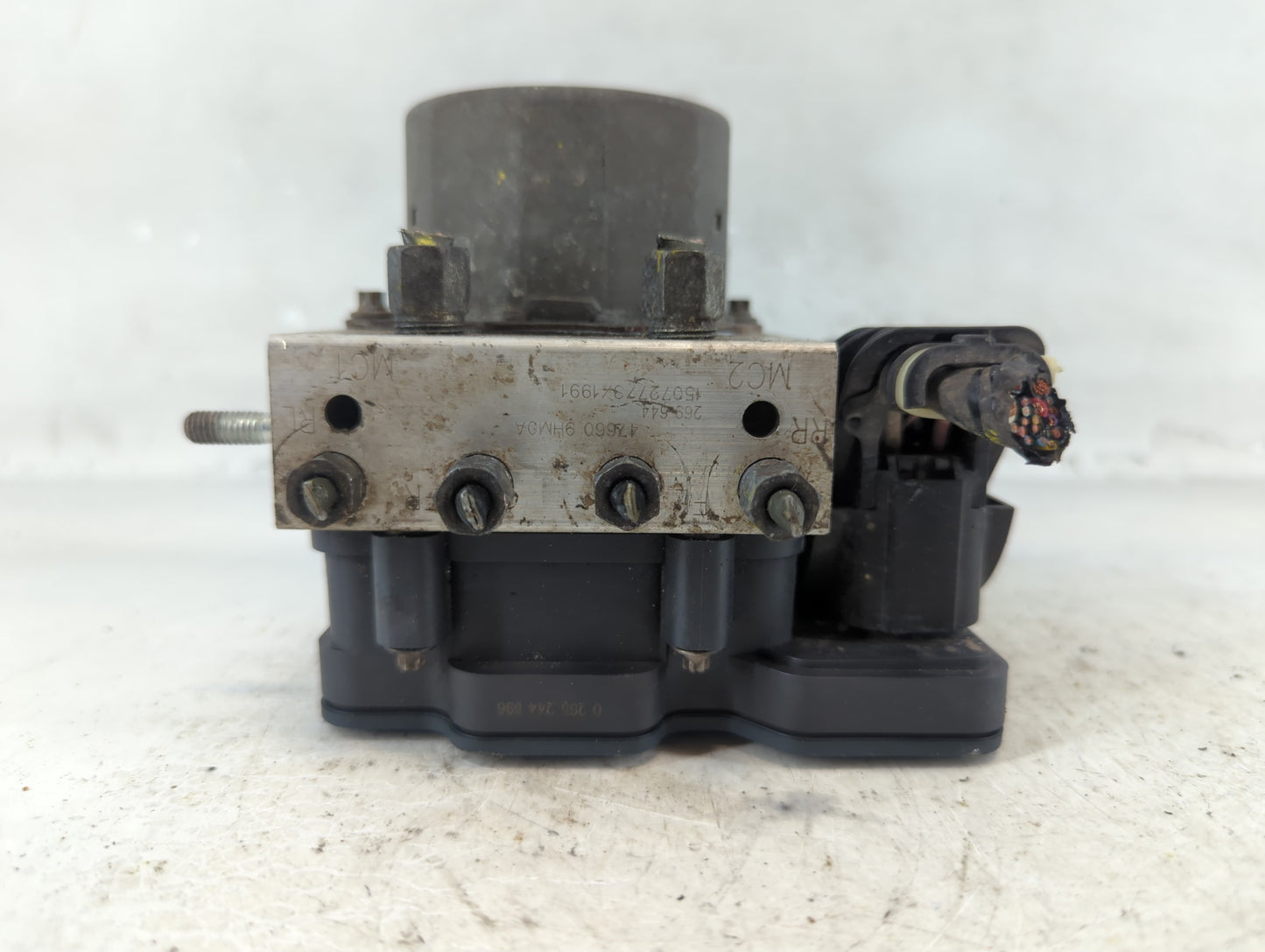2013-2015 Nissan Altima ABS Pump Control Module Replacement P/N:47660 9HM0A 15072773/1991 Fits Fits 2013 2014 2015 OEM Used 
