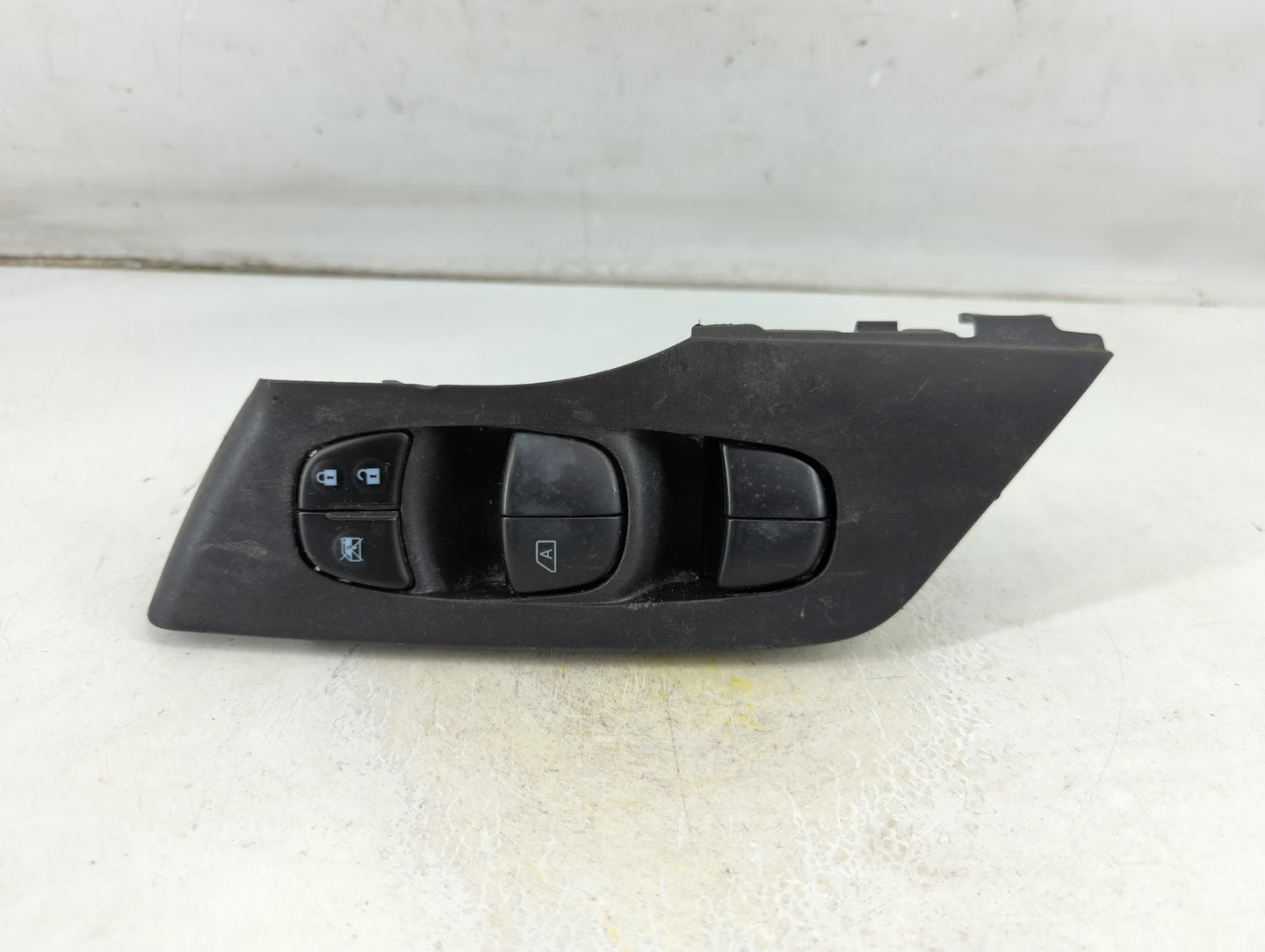 2013-2018 Nissan Altima Master Power Window Switch Replacement Driver Side Left P/N:25401 3TA5A Fits OEM Used Auto Parts - O