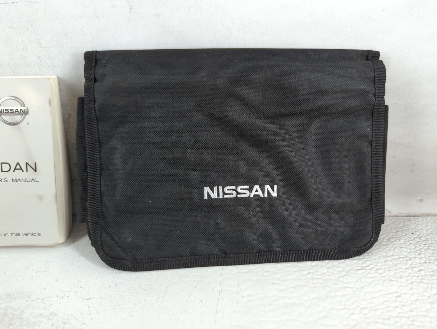 2015 Nissan Altima Owners Manual Book Guide P/N:OM15EA 0L33U3 OEM Used Auto Parts - Oemusedautoparts1.com