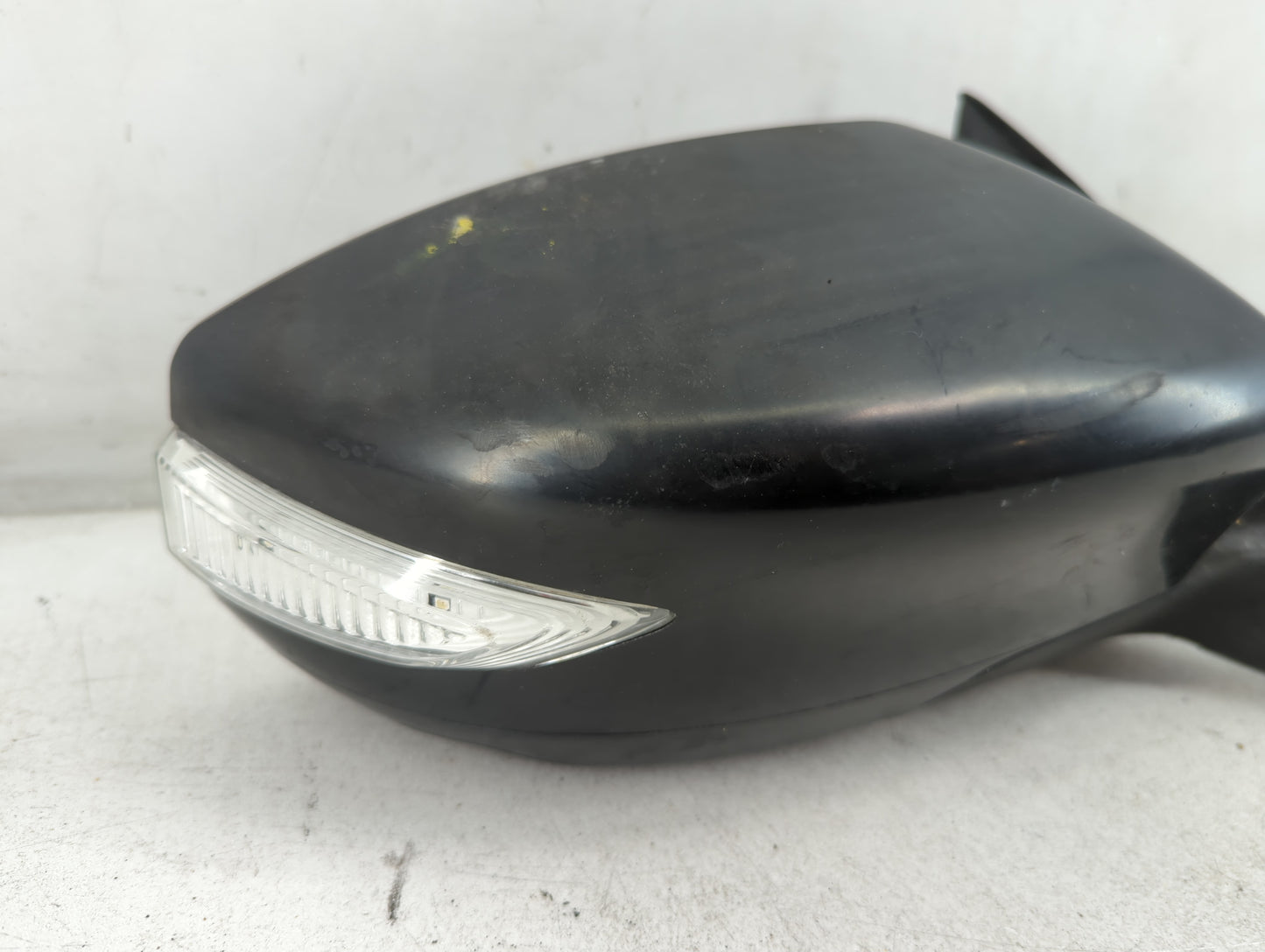 2013-2018 Nissan Altima Passenger Side View Mirror - Right Door Mirror OEM Used - Oemusedautoparts1.com