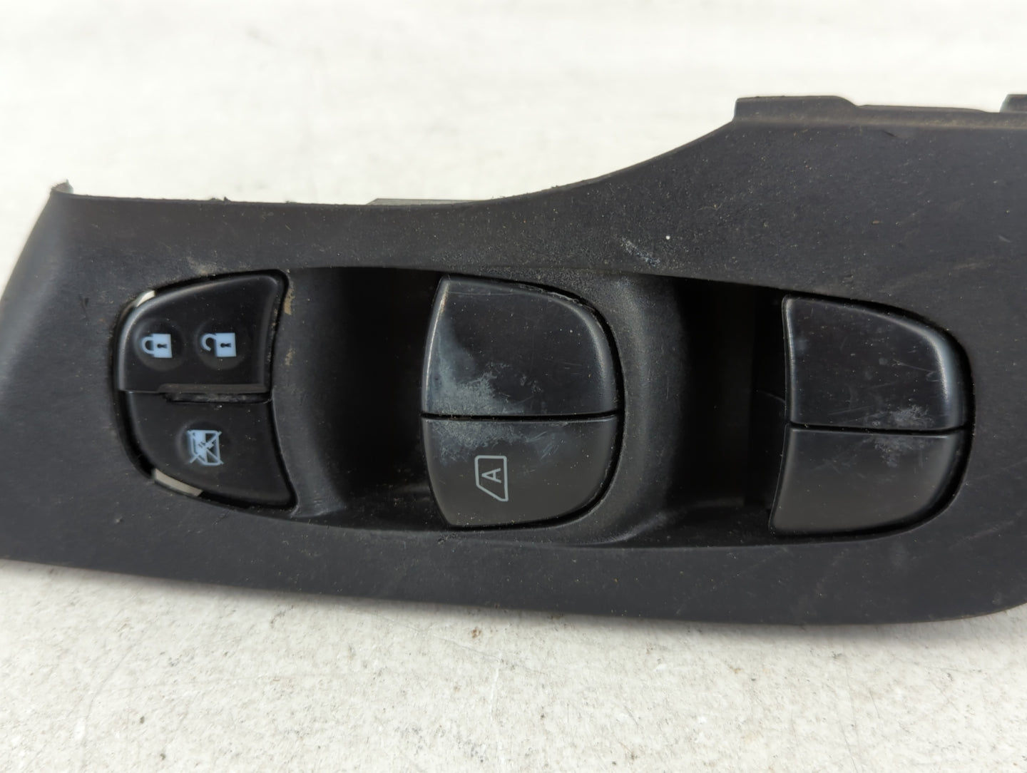 2013-2018 Nissan Altima Master Power Window Switch Replacement Driver Side Left P/N:25401 3TA5A Fits OEM Used Auto Parts - O