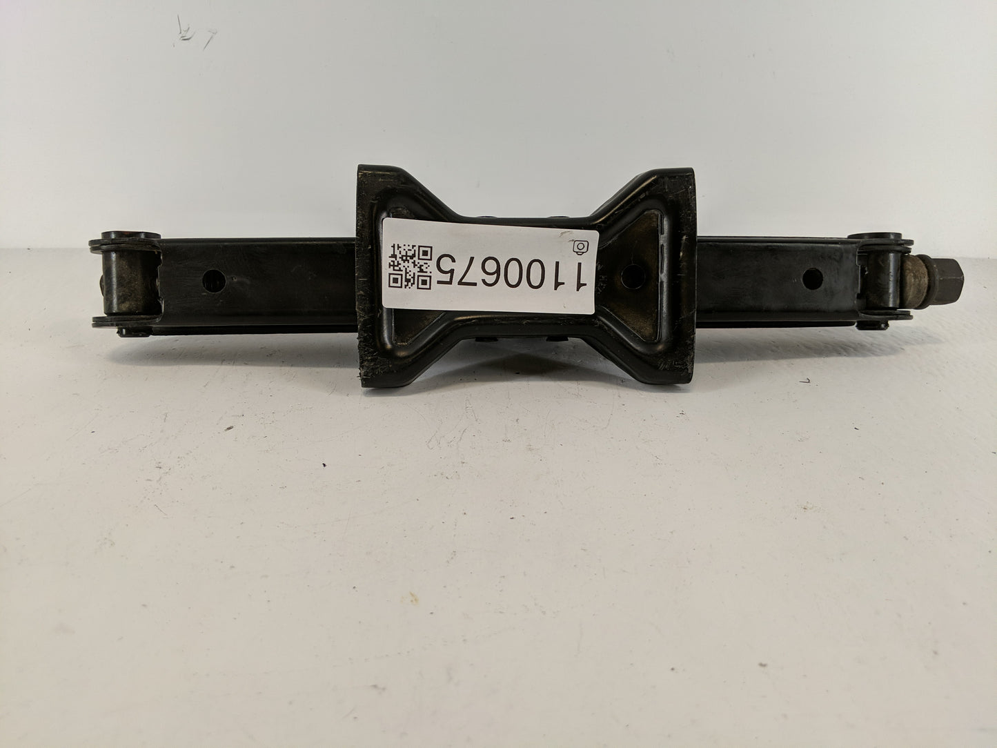 2015 Nissan Altima Spare Scissor Car Jack - Oemusedautoparts1.com