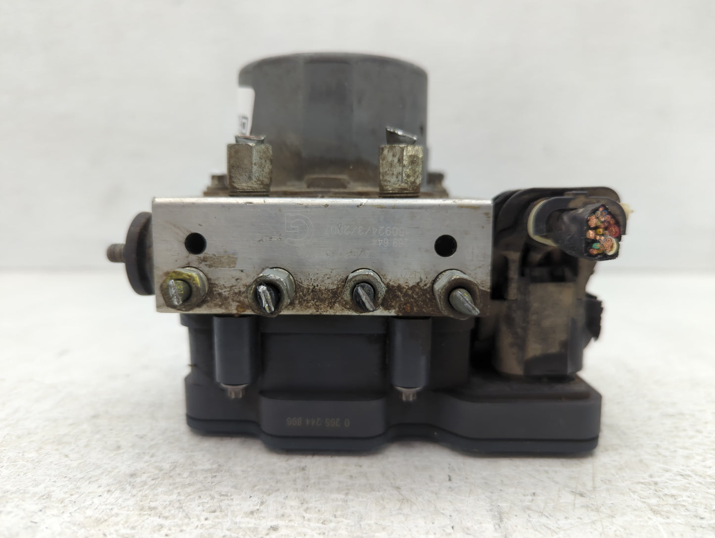 2015 Nissan Altima ABS Pump Control Module Replacement P/N:47660 3TA0A Fits OEM Used Auto Parts - Oemusedautoparts1.com