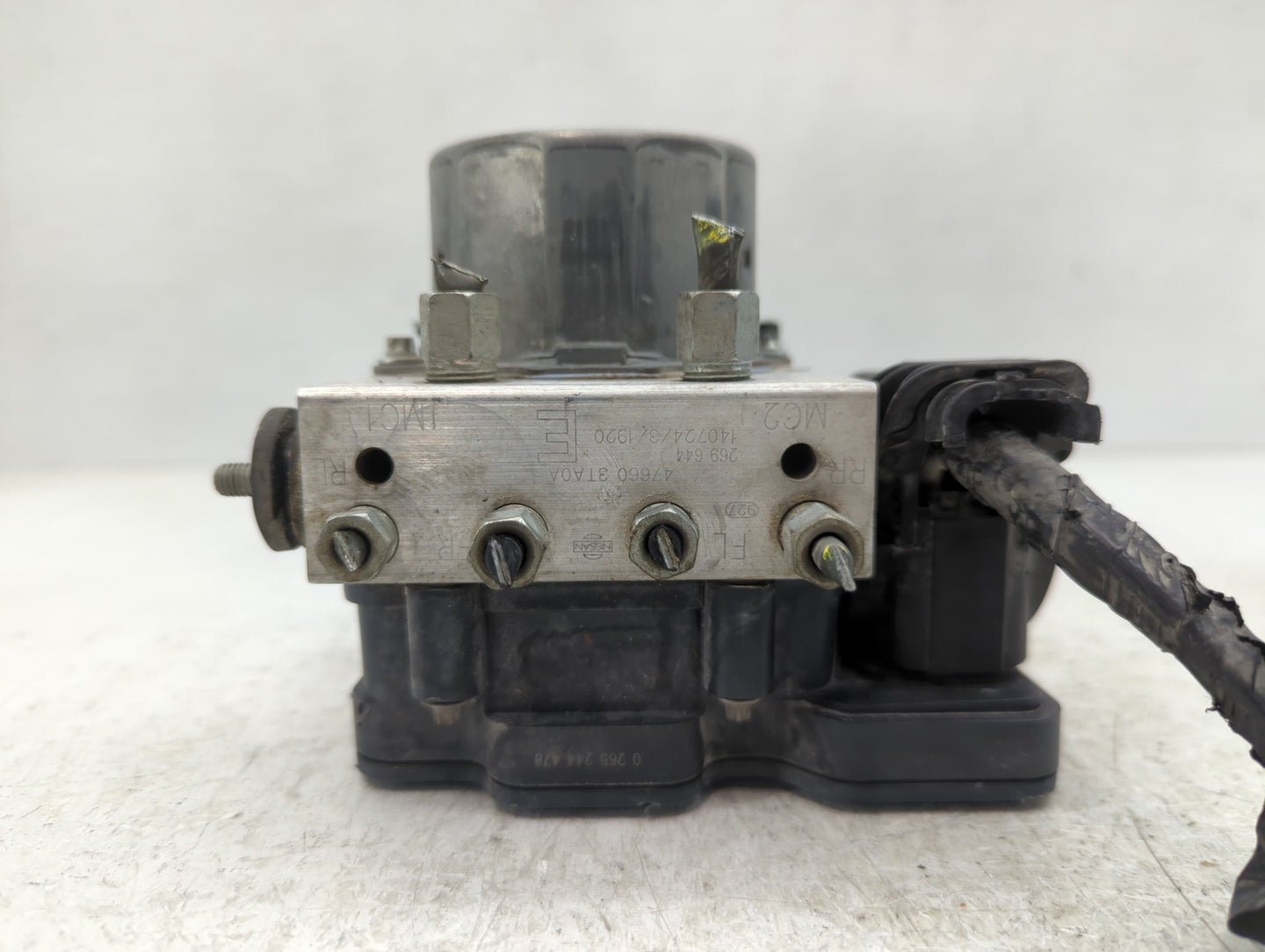 2013-2015 Nissan Altima ABS Pump Control Module Replacement P/N:47660 3TA0A Fits Fits 2013 2014 2015 OEM Used Auto Parts - O