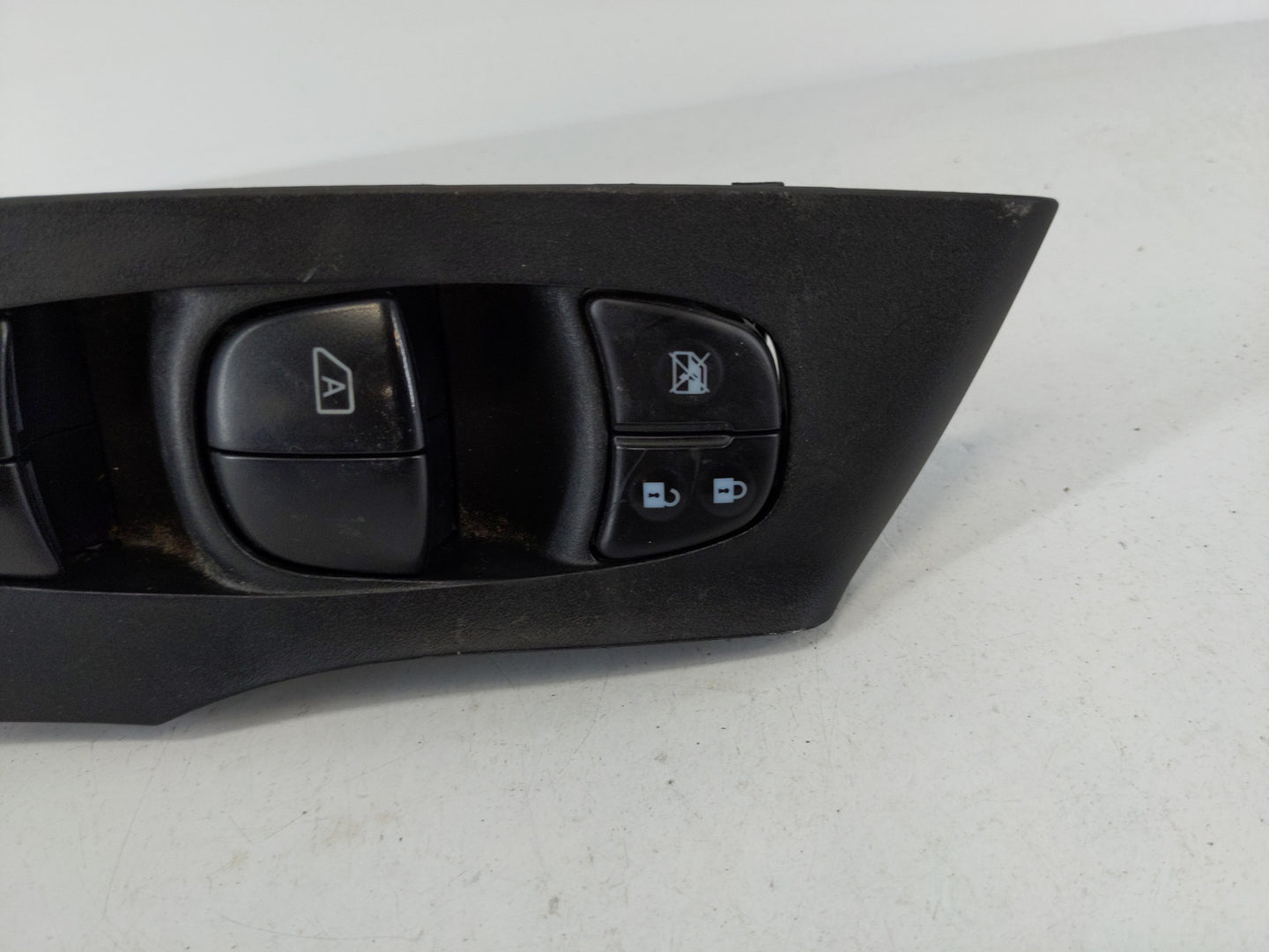 2013-2018 Nissan Altima Master Power Window Switch Replacement Driver Side Left P/N:25401 3TA5A Fits OEM Used Auto Parts - O