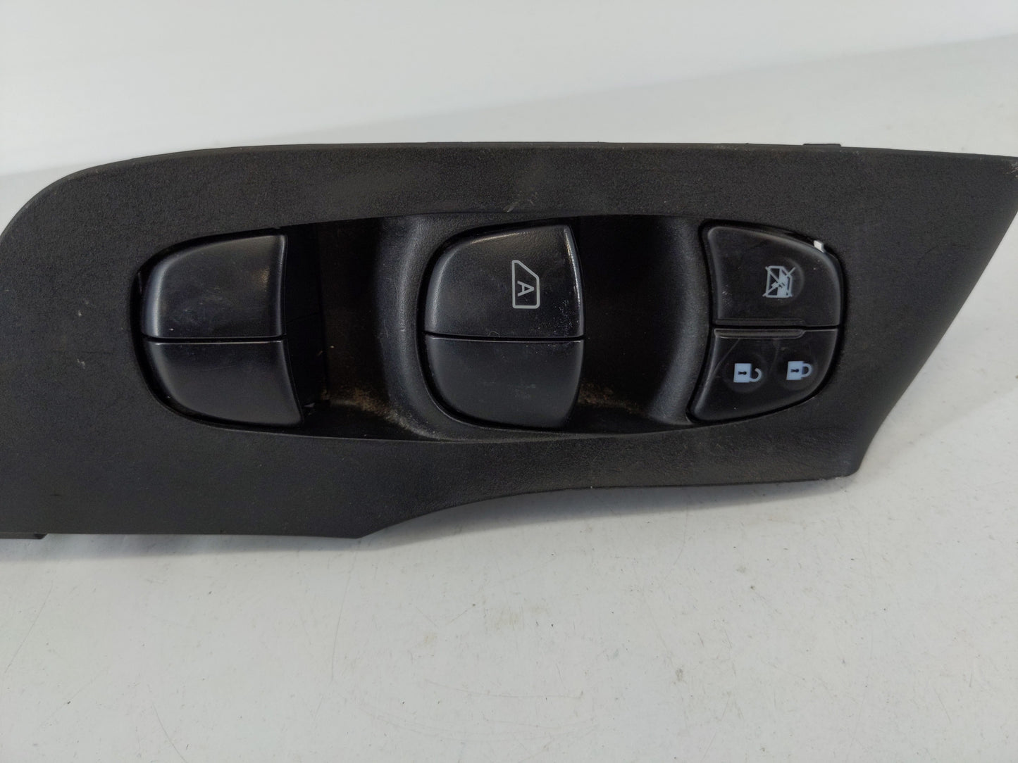 2013-2018 Nissan Altima Master Power Window Switch Replacement Driver Side Left P/N:25401 3TA5A Fits OEM Used Auto Parts - O