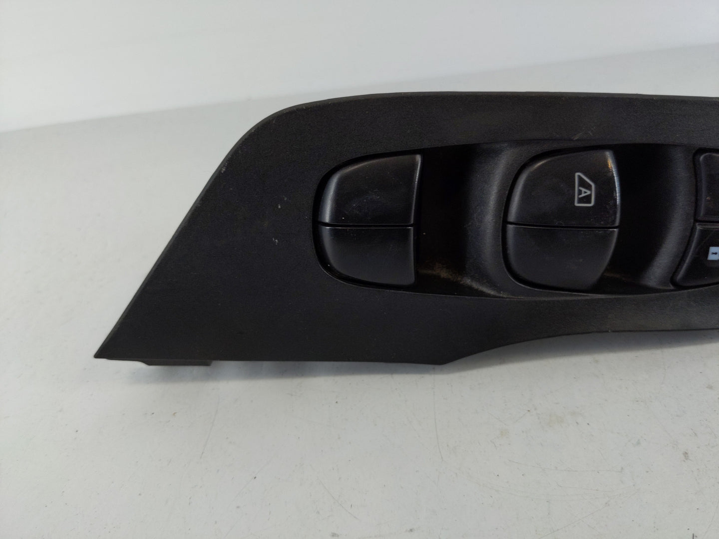 2013-2018 Nissan Altima Master Power Window Switch Replacement Driver Side Left P/N:25401 3TA5A Fits OEM Used Auto Parts - O