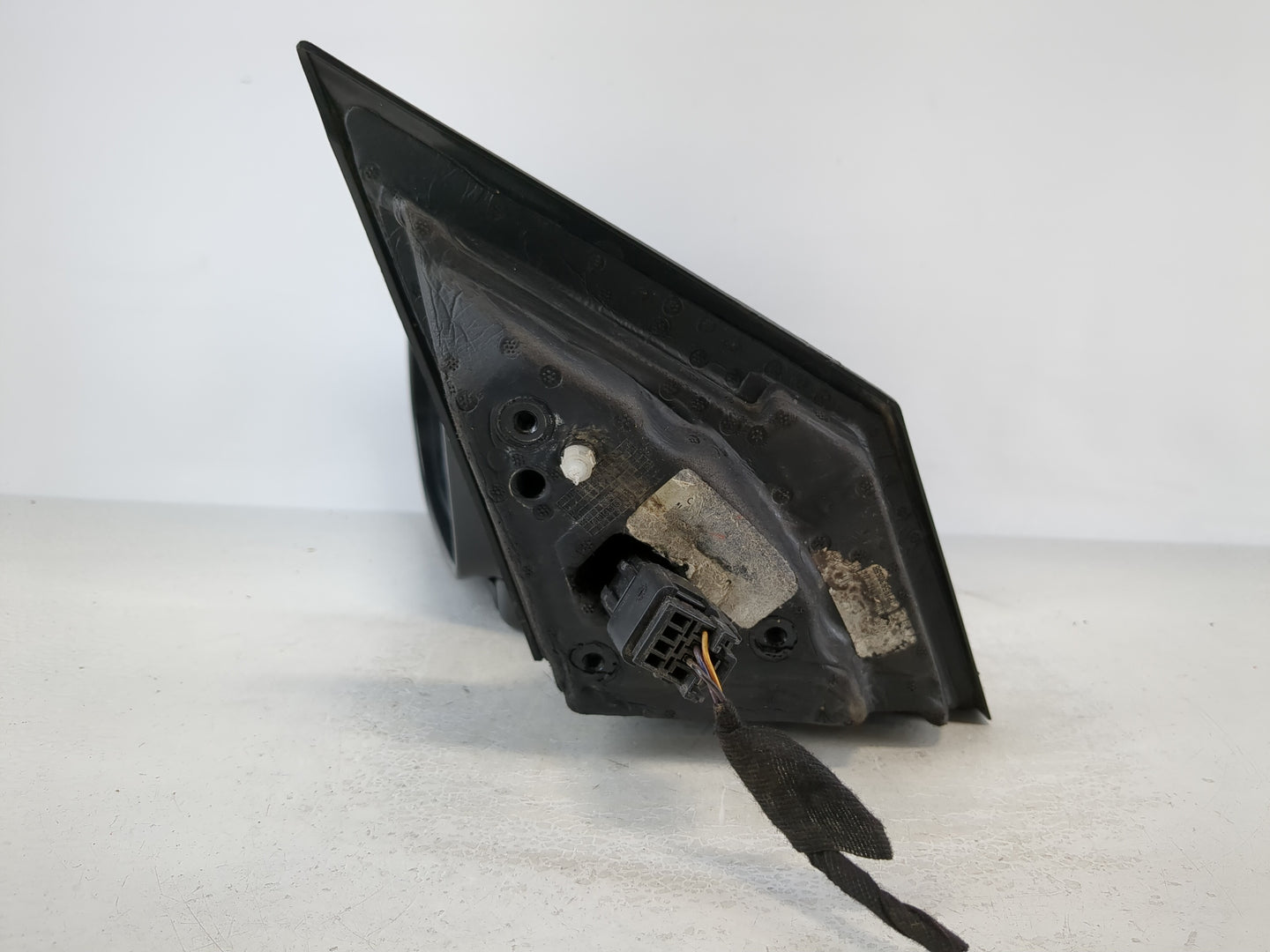 2013-2018 Nissan Altima Driver Side View Mirror - Left Door Mirror OEM Used - Oemusedautoparts1.com