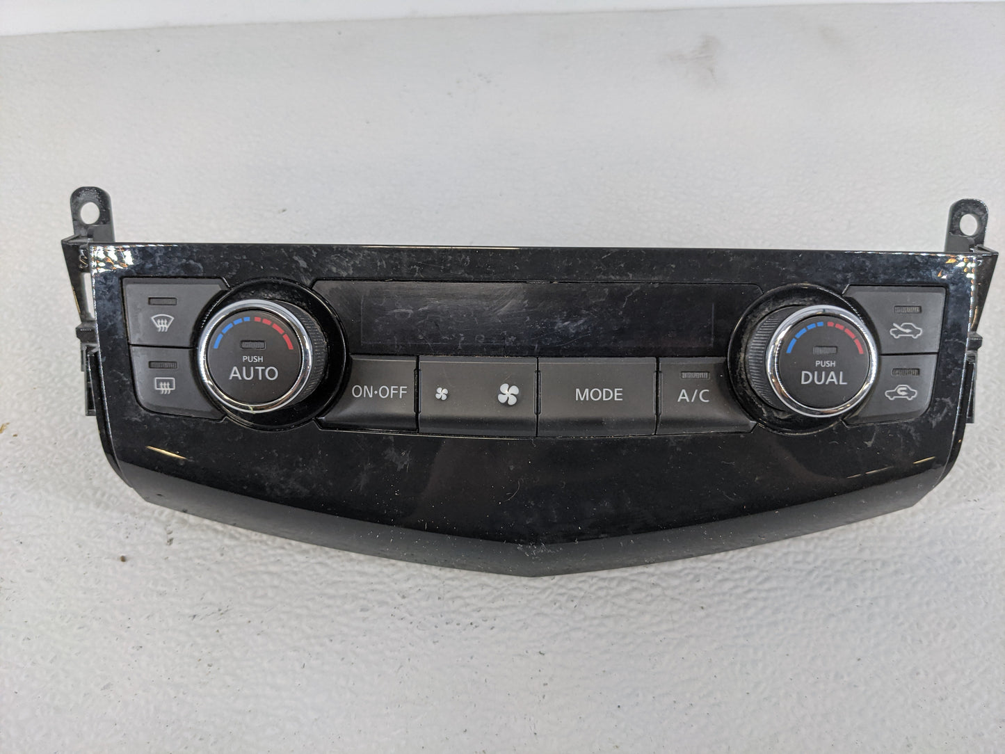 2015 Nissan Altima Climate Control Module Temperature AC/Heater Replacement P/N:27500 9HP0A Fits OEM Used Auto Parts - Oemus