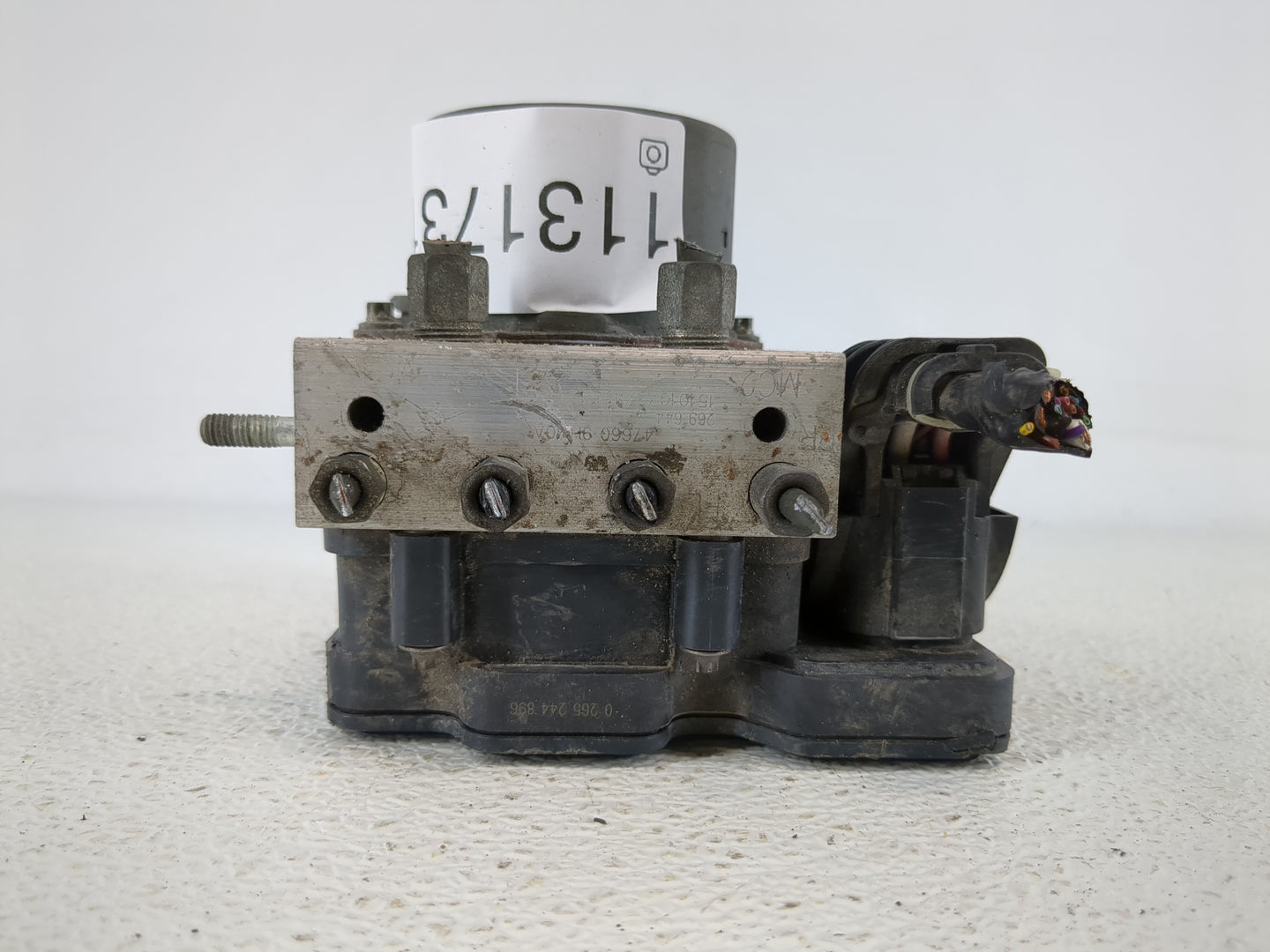 2015 Nissan Altima ABS Pump Control Module Replacement P/N:47660 9HM0A Fits OEM Used Auto Parts - Oemusedautoparts1.com