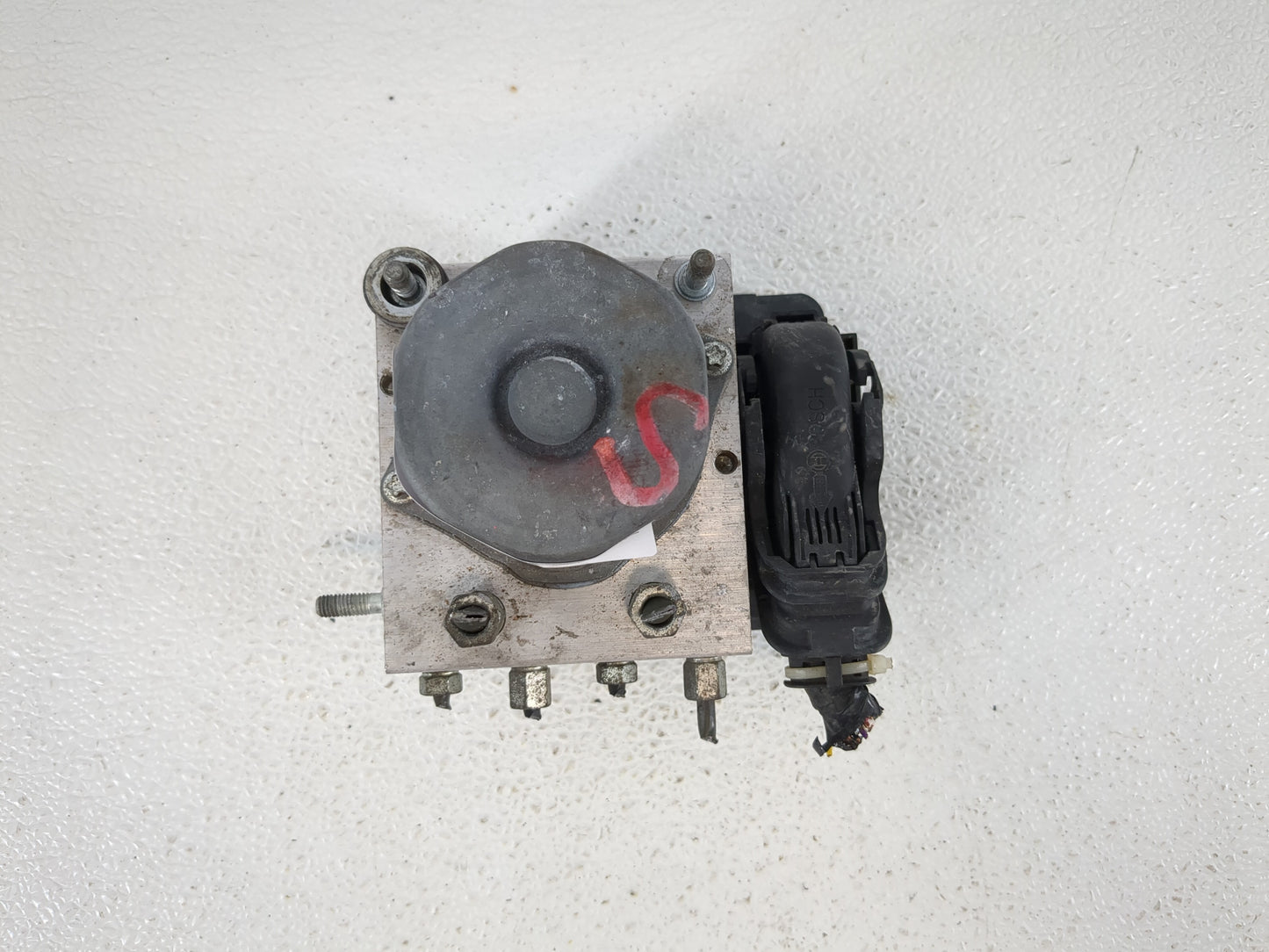 2015 Nissan Altima ABS Pump Control Module Replacement P/N:47660 9HM0A Fits OEM Used Auto Parts - Oemusedautoparts1.com