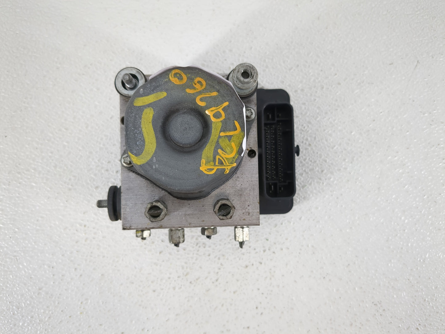 2015 Nissan Altima ABS Pump Control Module Replacement P/N:47660 3TA0A Fits OEM Used Auto Parts - Oemusedautoparts1.com