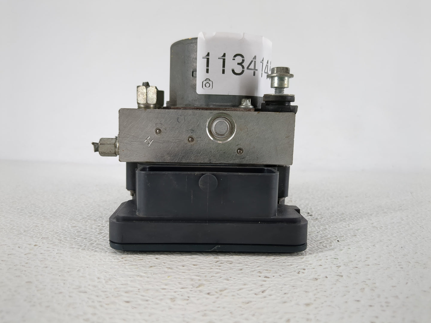 2015 Nissan Altima ABS Pump Control Module Replacement P/N:47660 3TA0A Fits OEM Used Auto Parts - Oemusedautoparts1.com