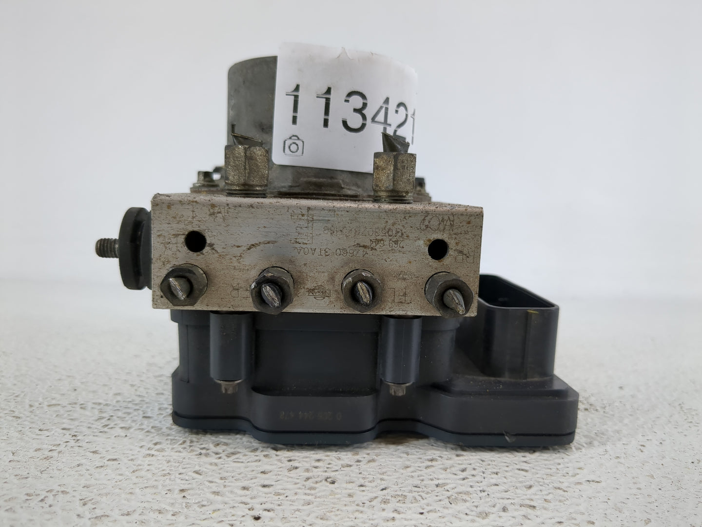 2015 Nissan Altima ABS Pump Control Module Replacement P/N:47660 3TA0A Fits OEM Used Auto Parts - Oemusedautoparts1.com